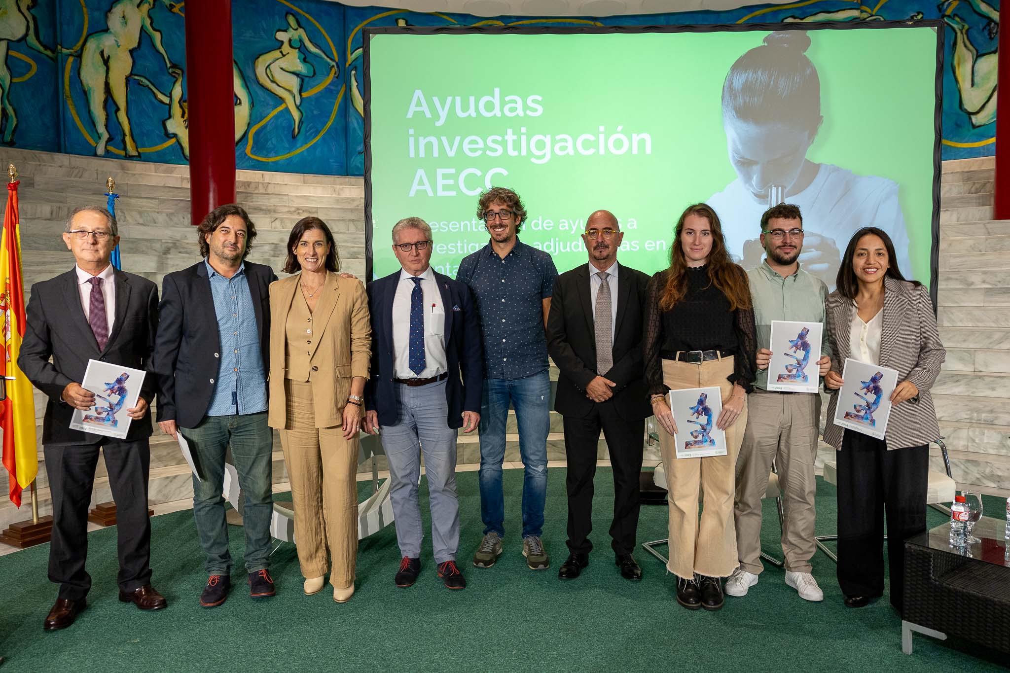 Acto de entrega Becas de Investigación AECC Cantabria 2024